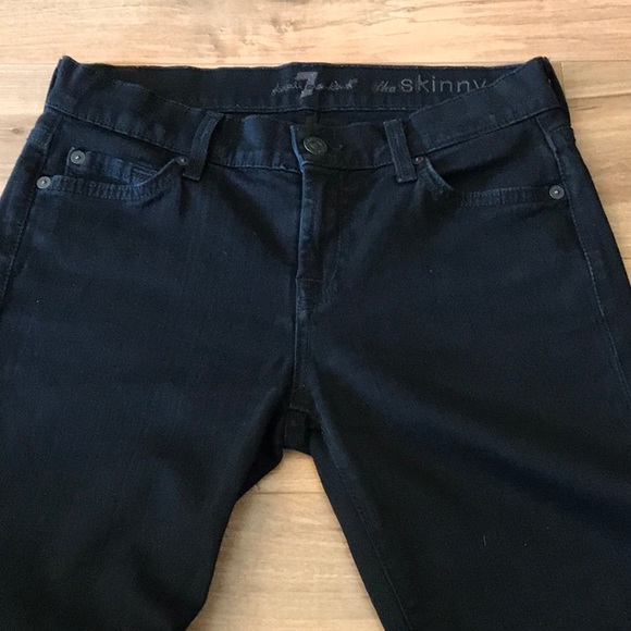 7 For All Mankind “the skinny” Jeans - Picture 5 of 6
